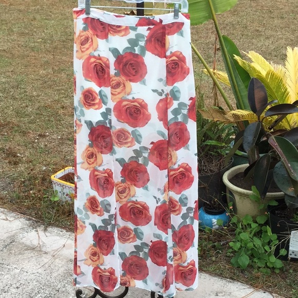 Forever 21 Dresses & Skirts - 💋NWOT Sz Large Maxi Sexy Forever 21 Skirt 💋